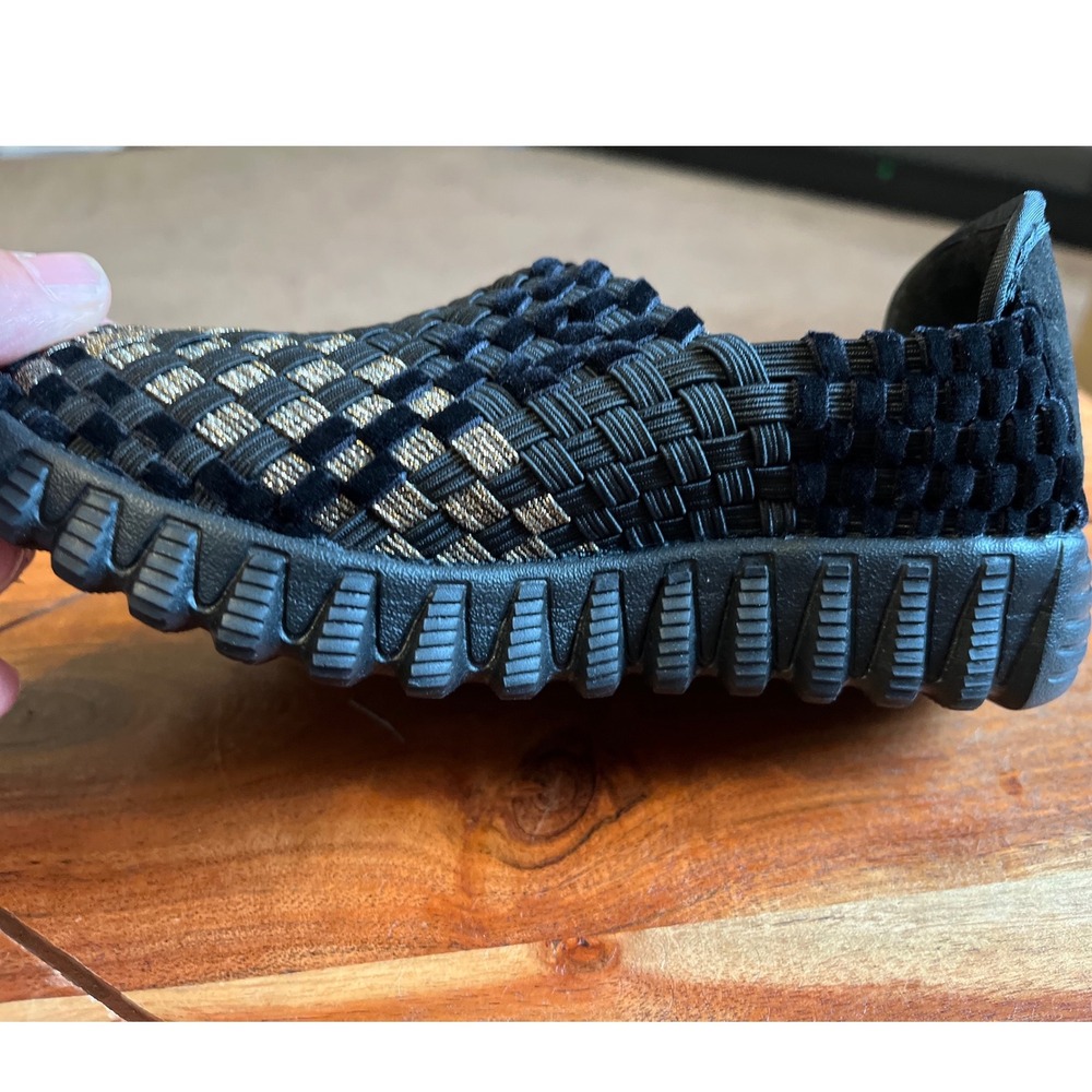 Bernie Mev Kids Black Gold Woven Elastic Slip On Shoes Size‎ 29 EU US 11.5-12 - Picture 8 of 11